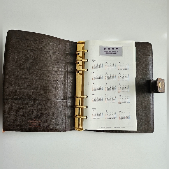 Louis Vuitton Damier Ebene Agenda MM With Booklet - Picture 2 of 16